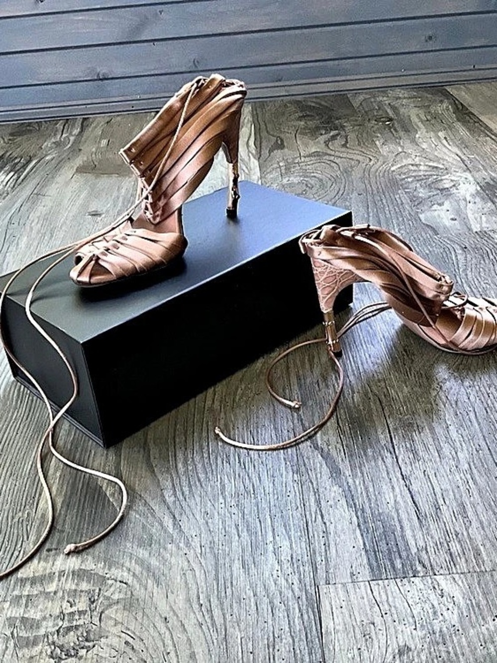 Never been worn - Gucci by Tom Ford Neutral Satin Lace-Up Stiletto Heels